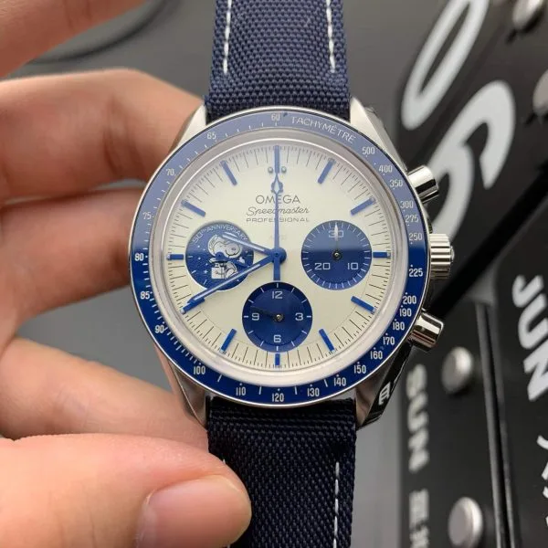 OMEGA_112_1-600×600