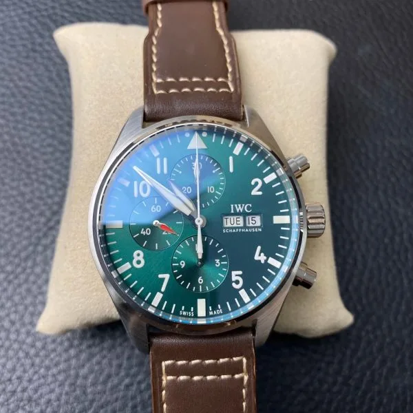 iwc_73_1-600×600